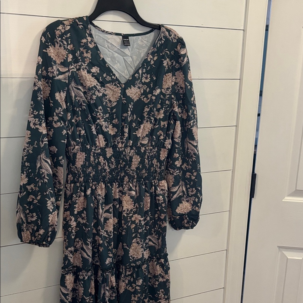 SHEIN Floral Long Sleeve Dress in Green and Beige